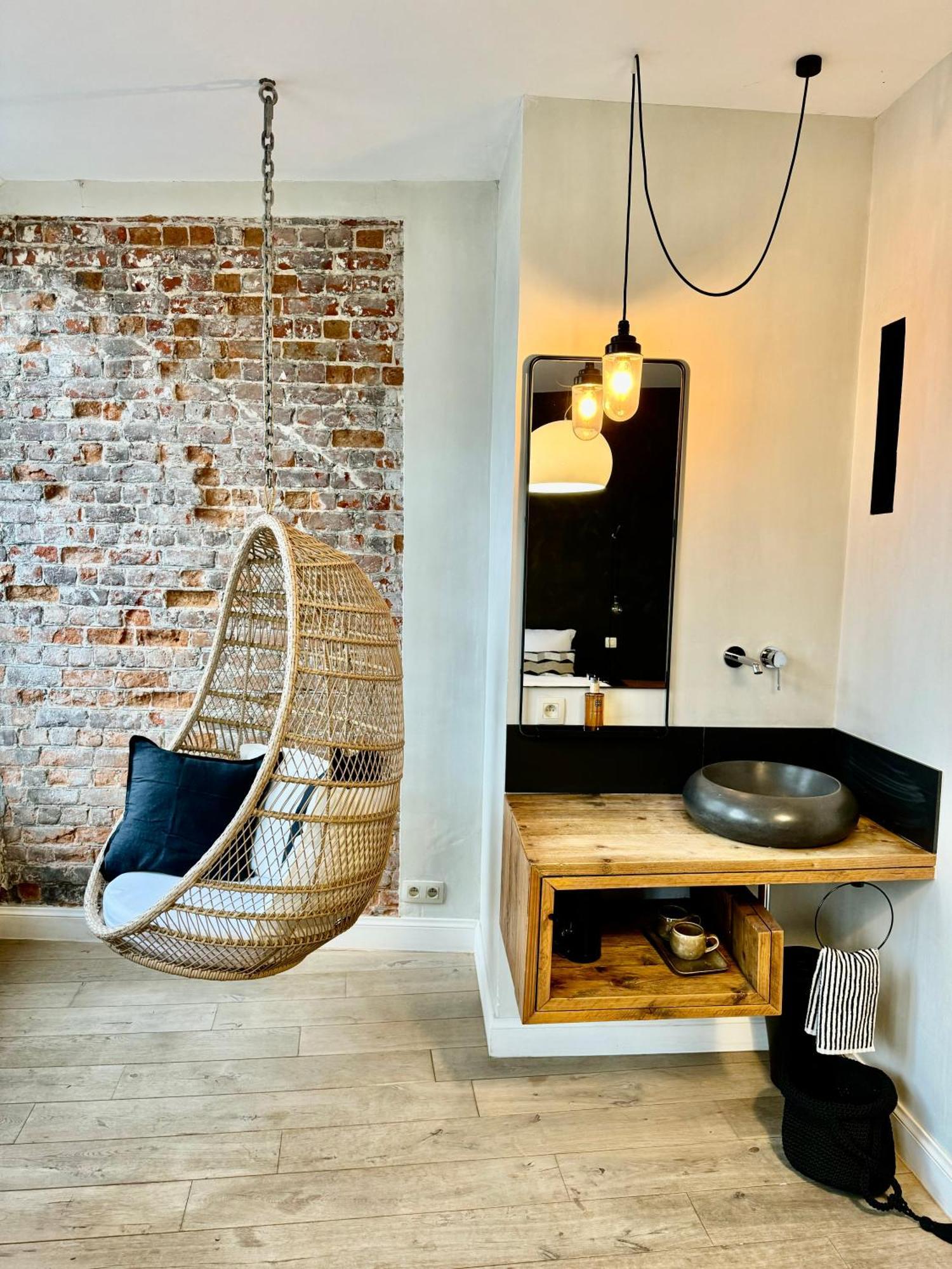 Sleeping Swan Bed & Breakfast Brugge Bagian luar foto