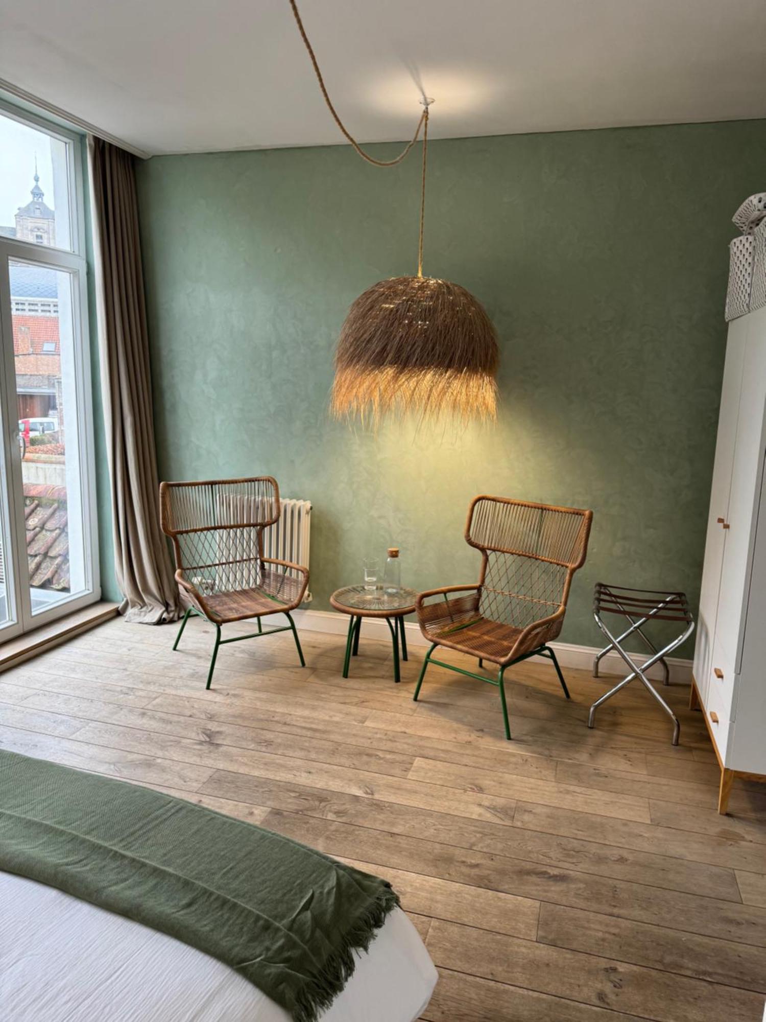 Sleeping Swan Bed & Breakfast Brugge Bagian luar foto